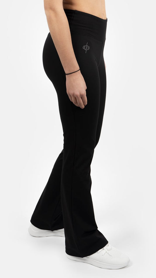 Performance Flare Leggings